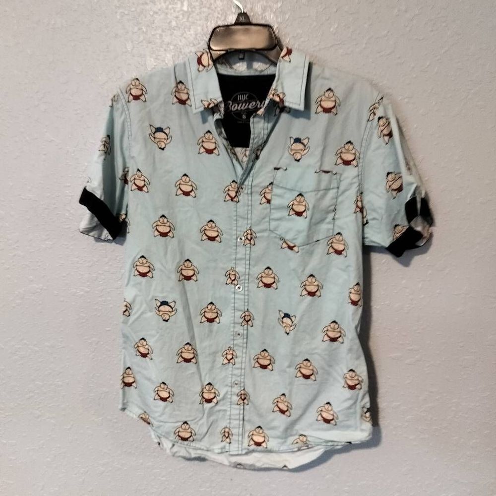 NYC Bowery mens sumo wrestler button up small shirt